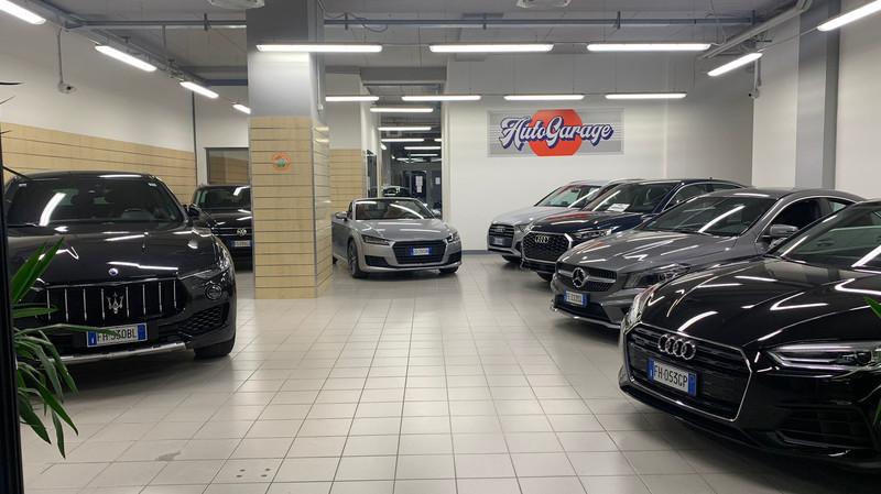 dealer showroom